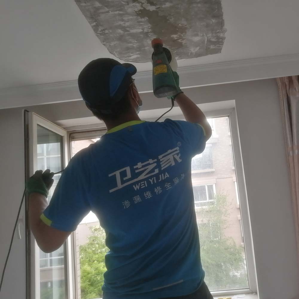 屋顶防水堵漏维修公司